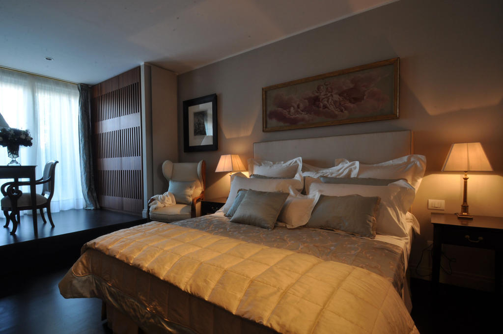 La Scelta Di Goethe - Luxury Suites Рим Номер фото
