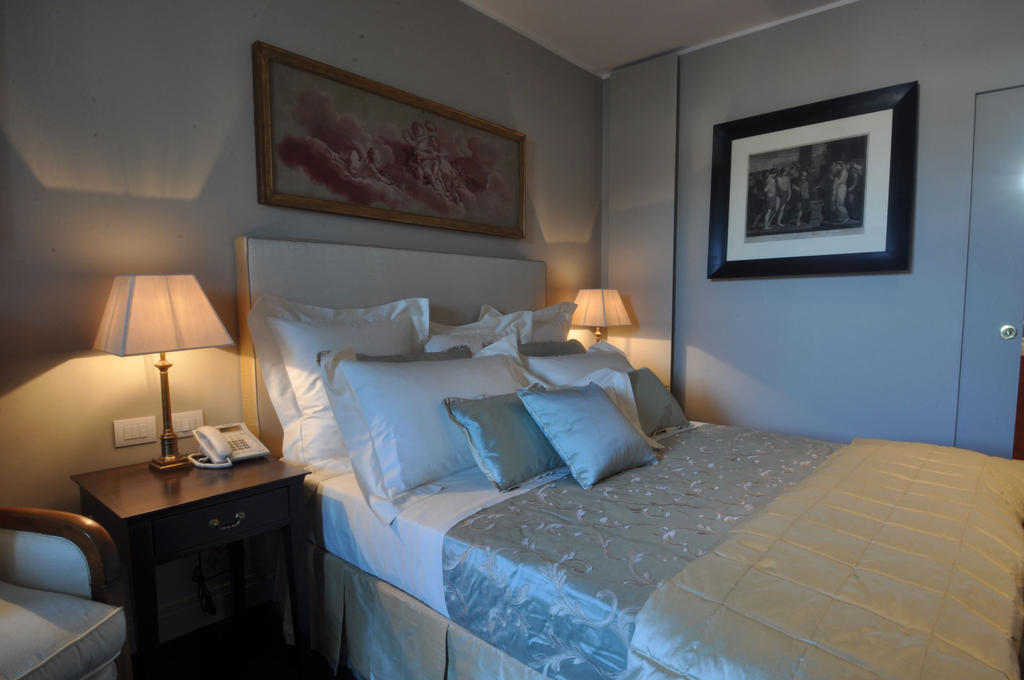 La Scelta Di Goethe - Luxury Suites Рим Номер фото