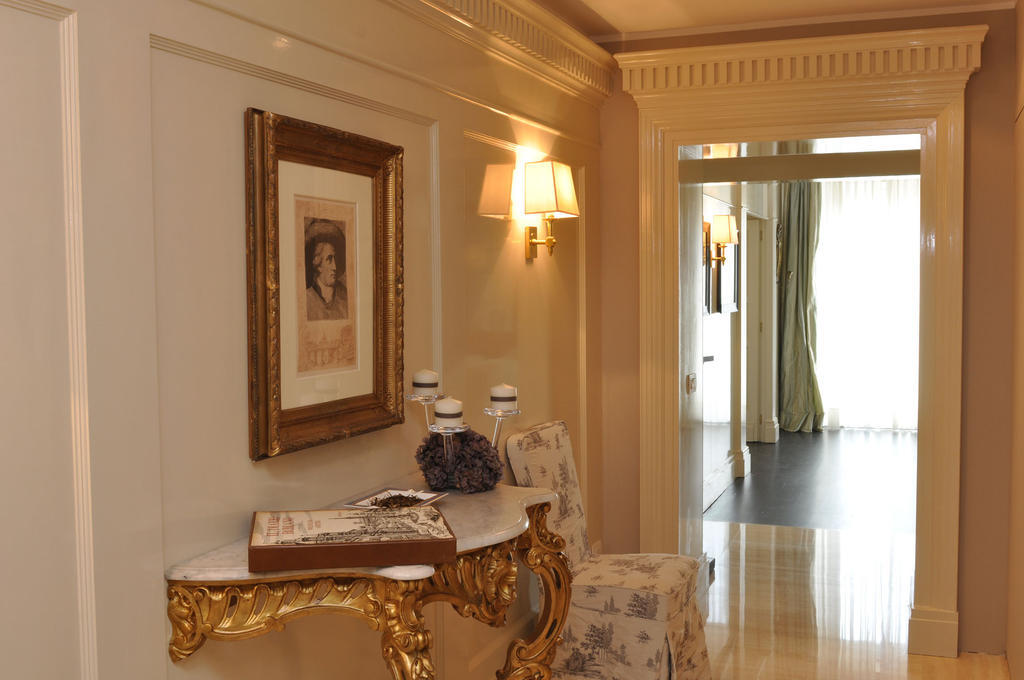 La Scelta Di Goethe - Luxury Suites Рим Экстерьер фото