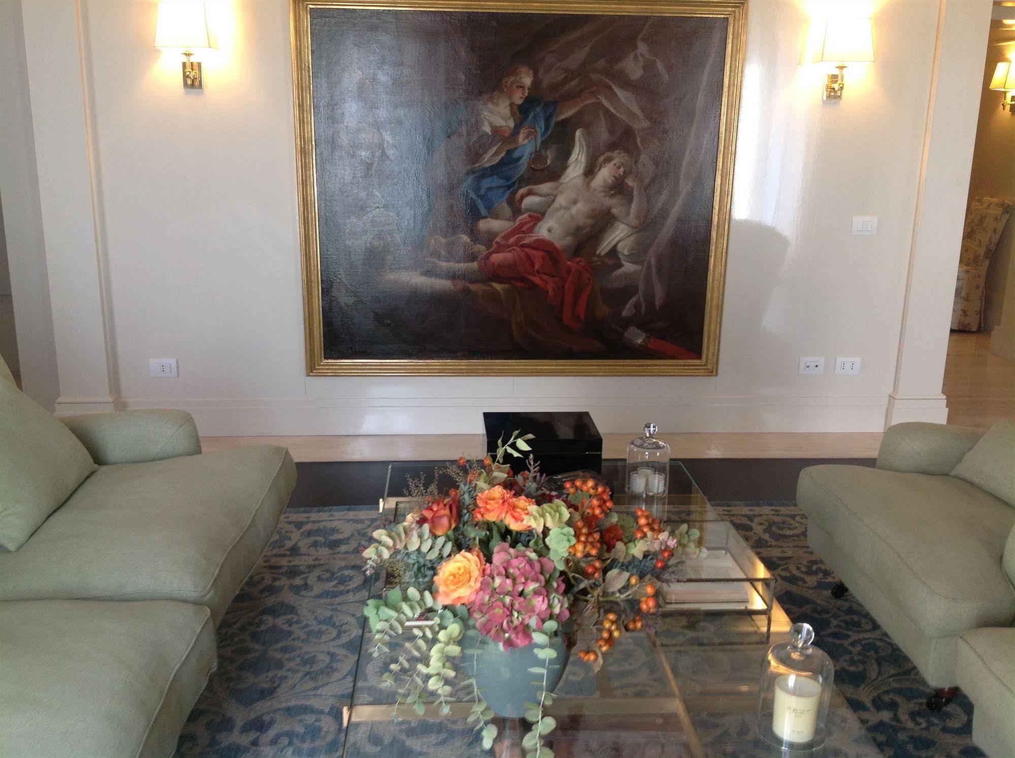 La Scelta Di Goethe - Luxury Suites Рим Экстерьер фото